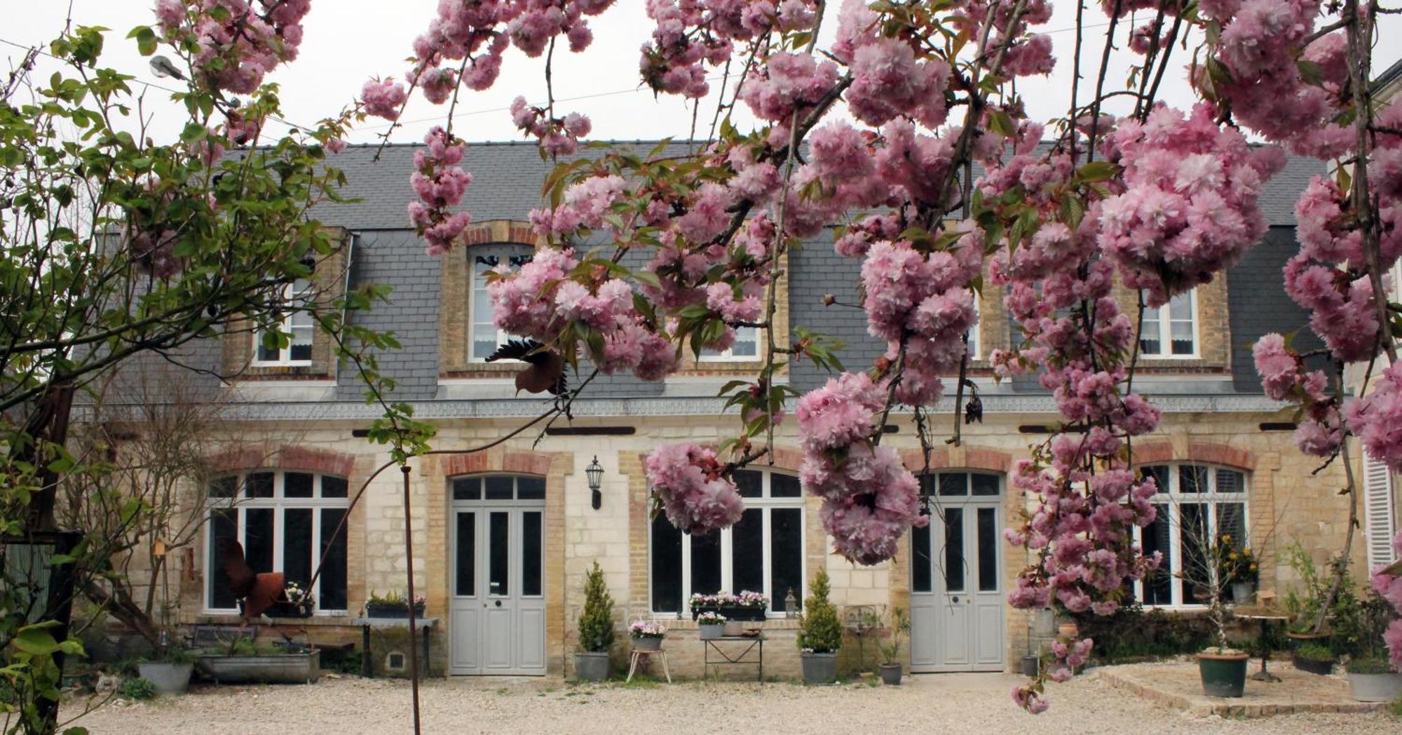 Le Presbytere De Sevigny Екстериор снимка